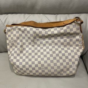 Louis Vuitton Handbag